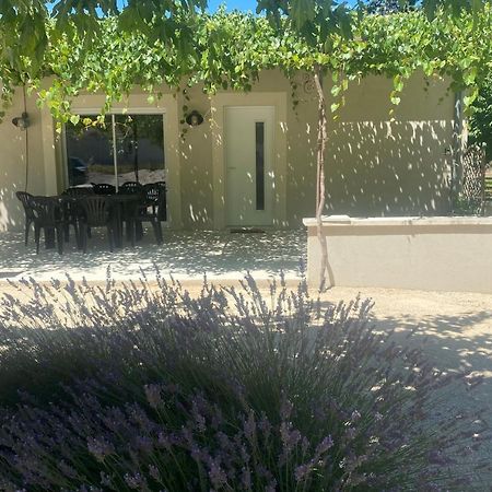 Le Ribbou Villa LʼIsle-sur-la-Sorgue Exterior foto